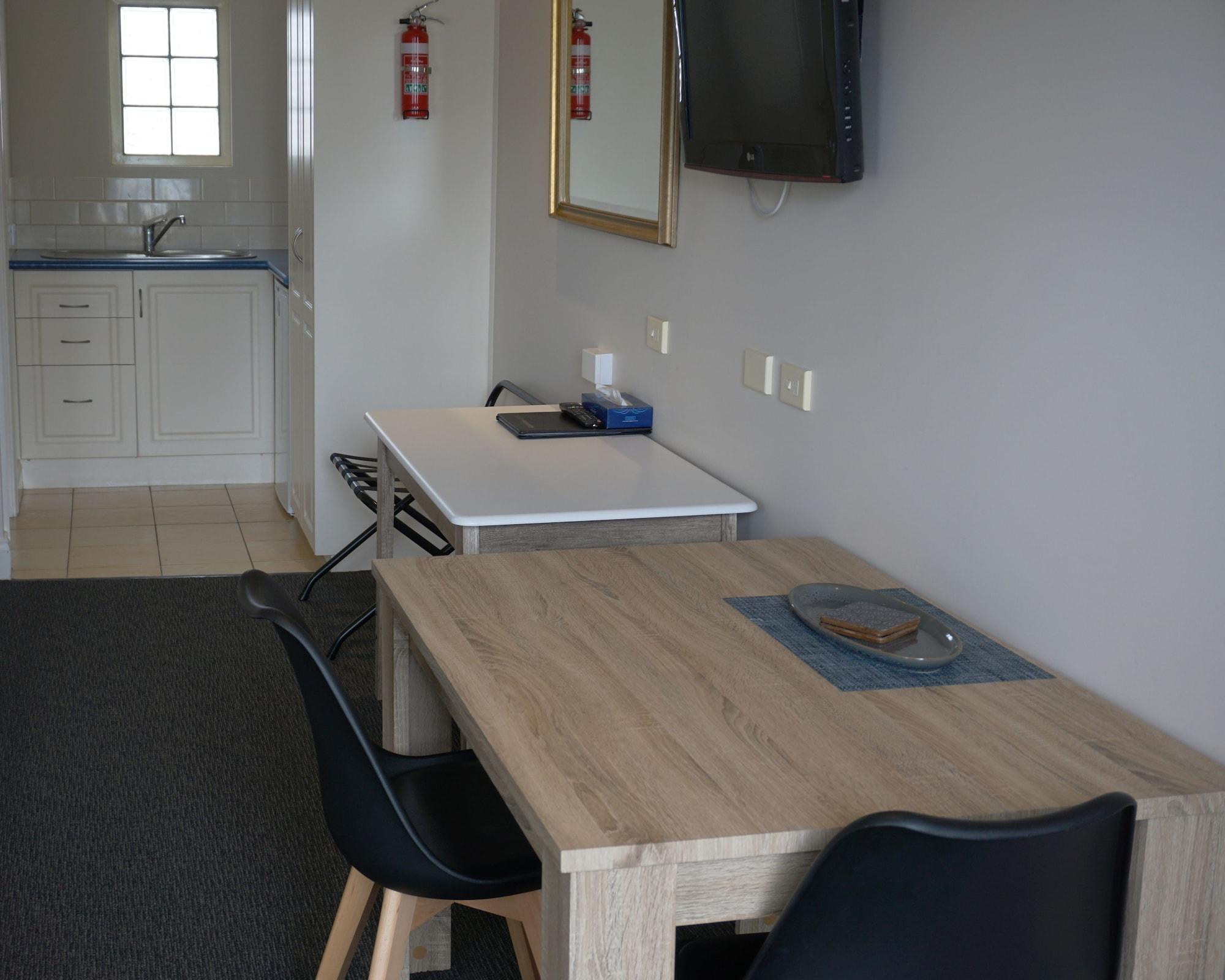 Ashmont Motel And Apartments Port Fairy Exterior foto